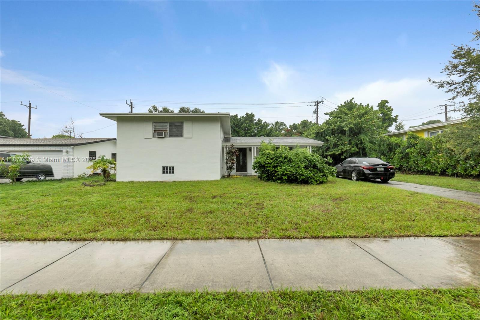 20400 NE 14th Ave