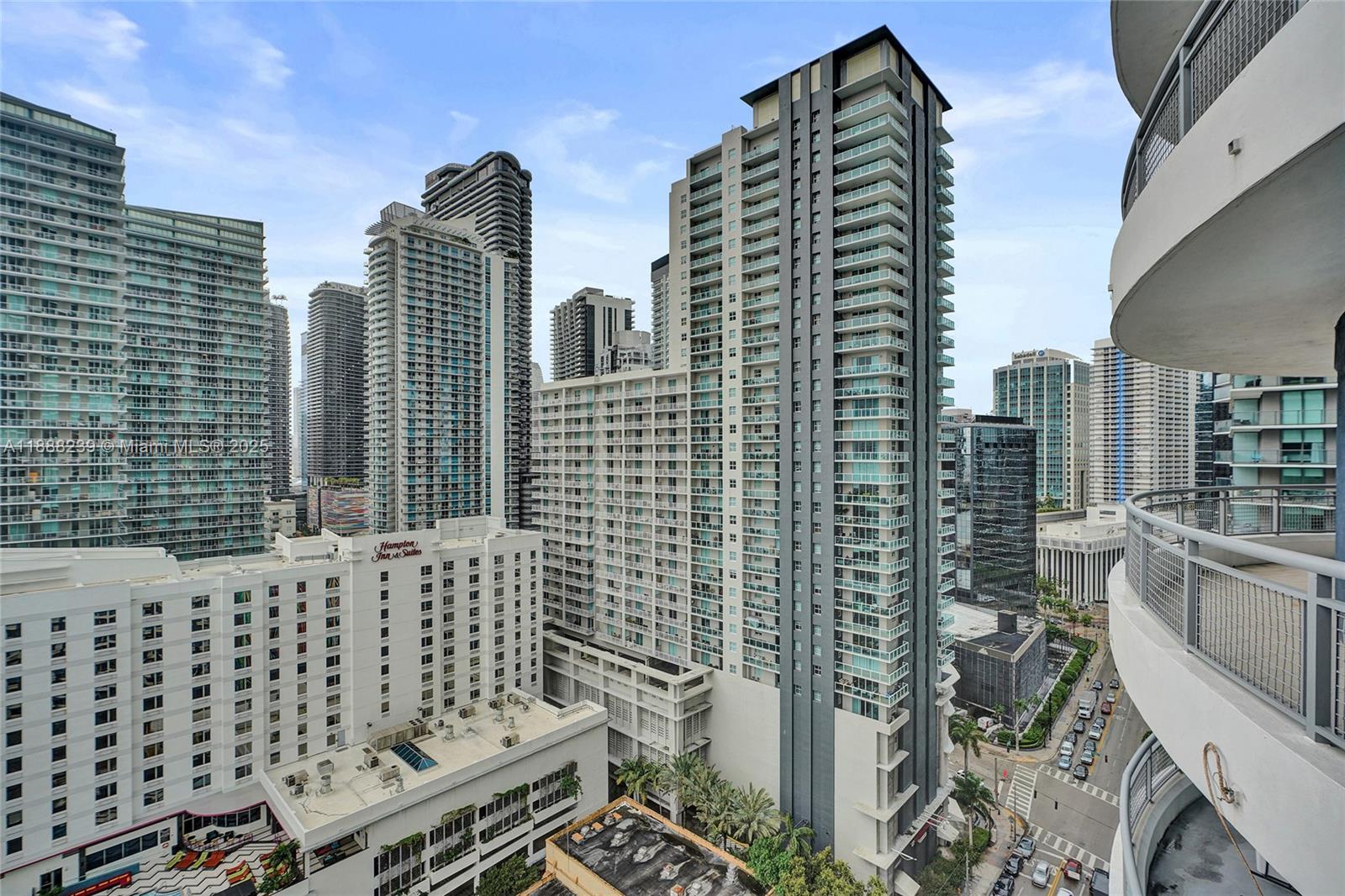 image Infinity At Brickell Cond5