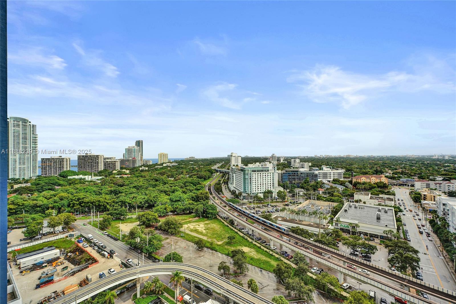 image Infinity At Brickell Cond6