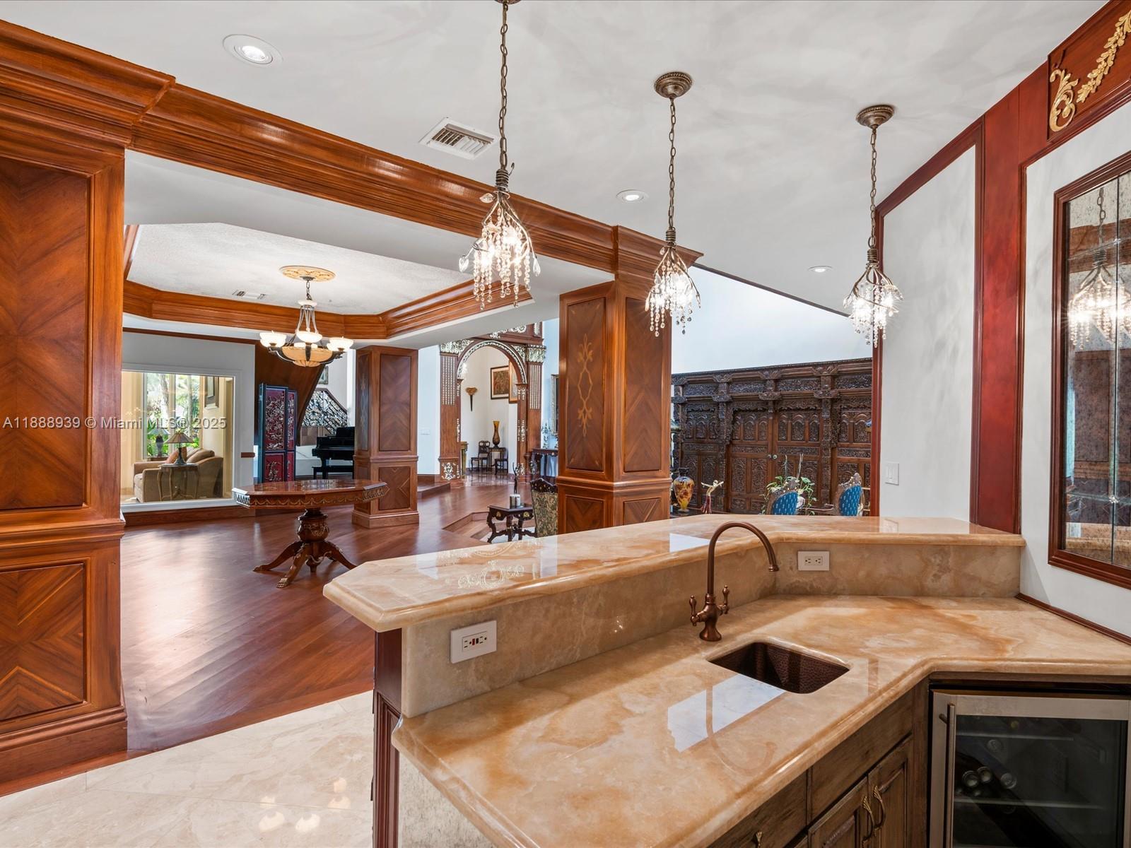 2941 Paddock Ln Weston, FL 33331 2941 Paddock Ln Weston, FL 33331