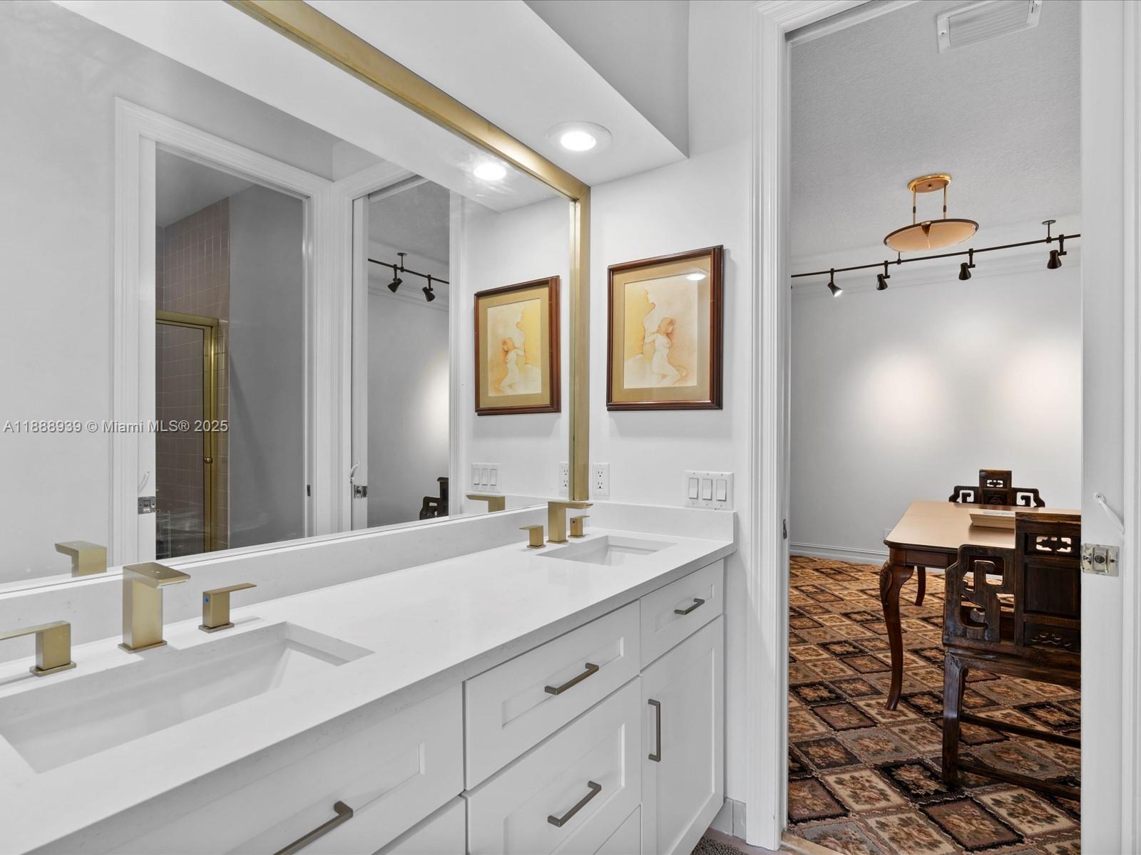 2941 Paddock Ln Weston, FL 33331 2941 Paddock Ln Weston, FL 33331
