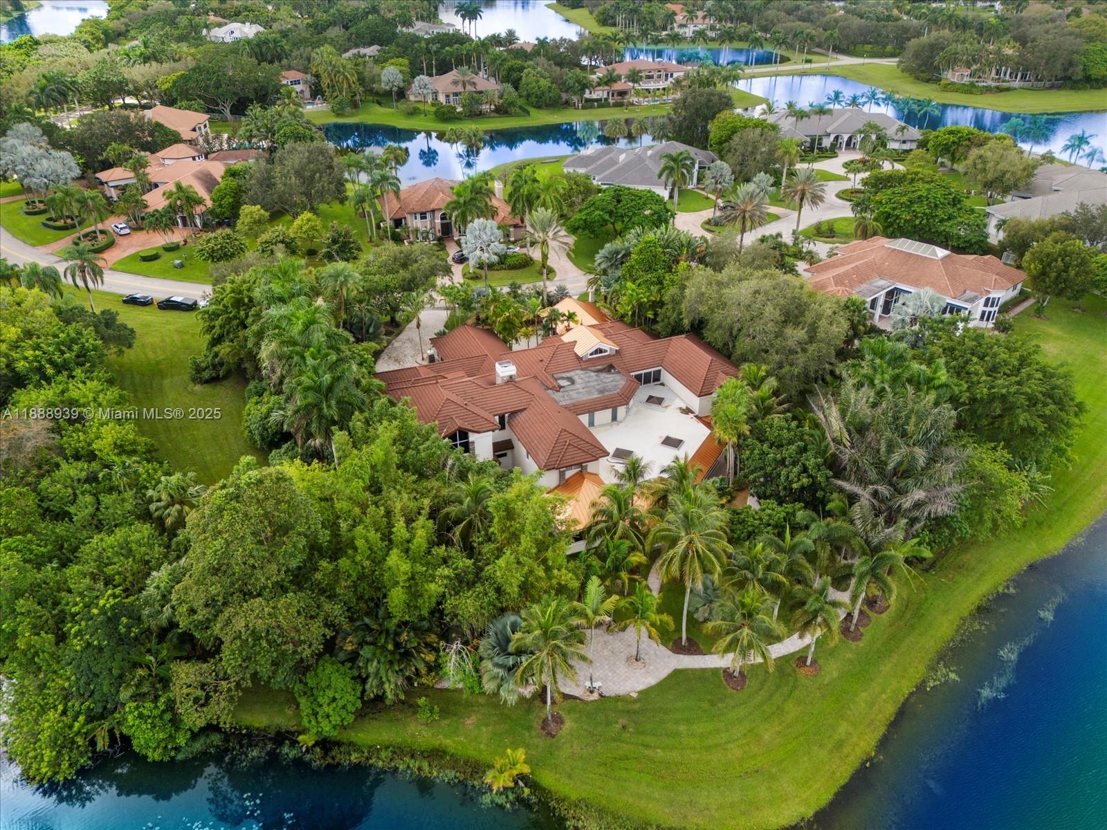 2941 Paddock Ln Weston, FL 33331 2941 Paddock Ln Weston, FL 33331