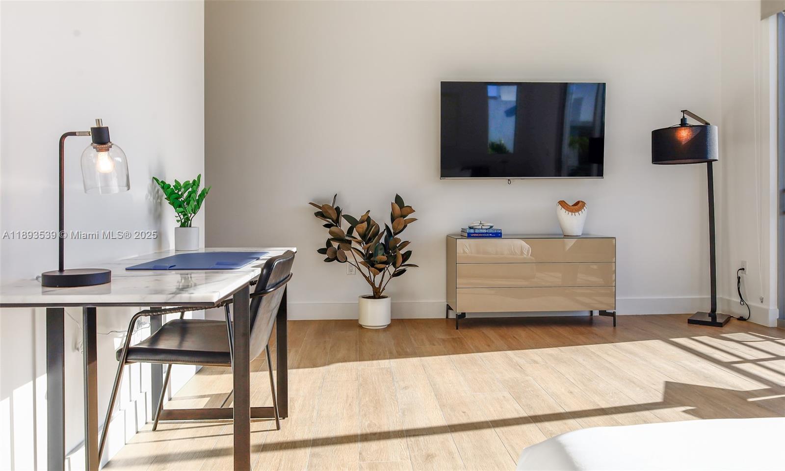 3108 Elizabeth St #3108 Miami, FL 33133