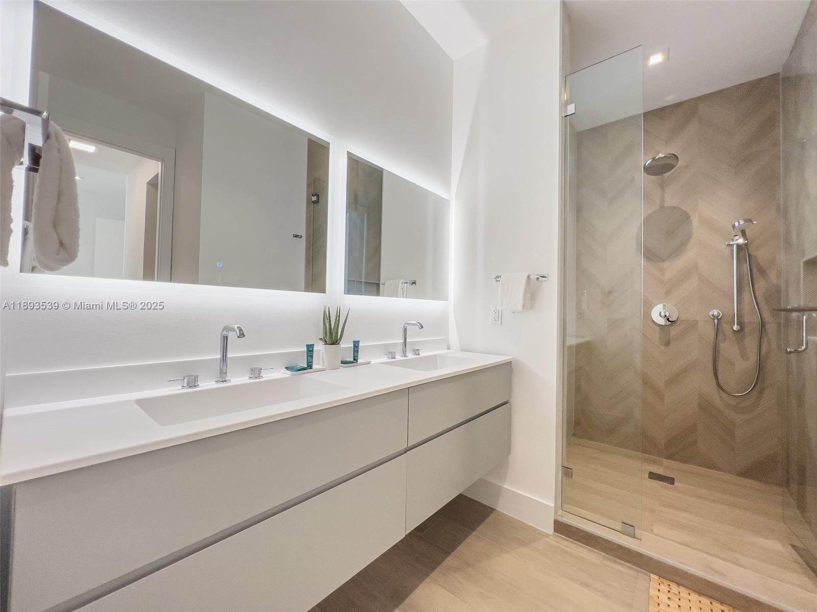 3108 Elizabeth St #3108 Miami, FL 33133