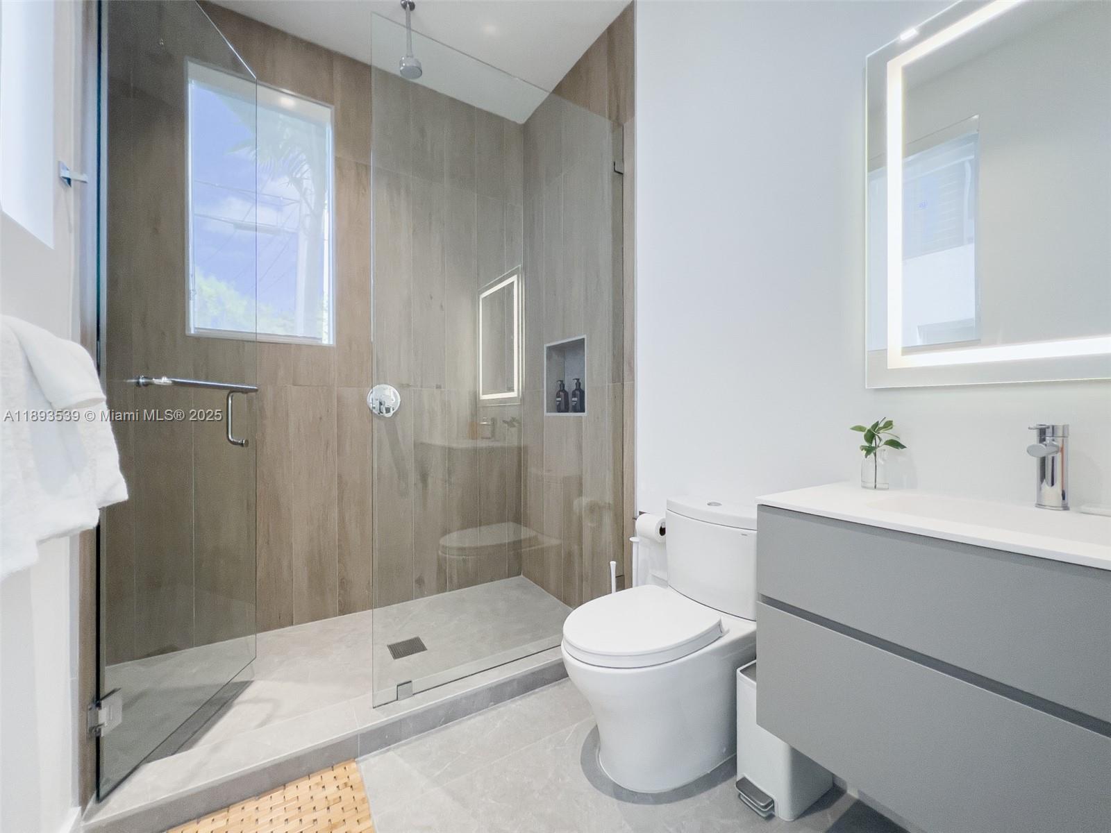 3108 Elizabeth St #3108 Miami, FL 33133