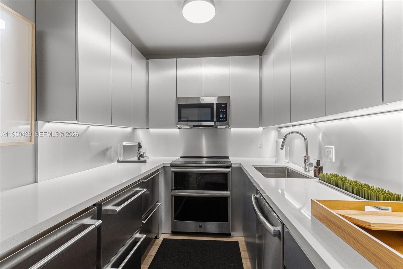 image South Bay Club26