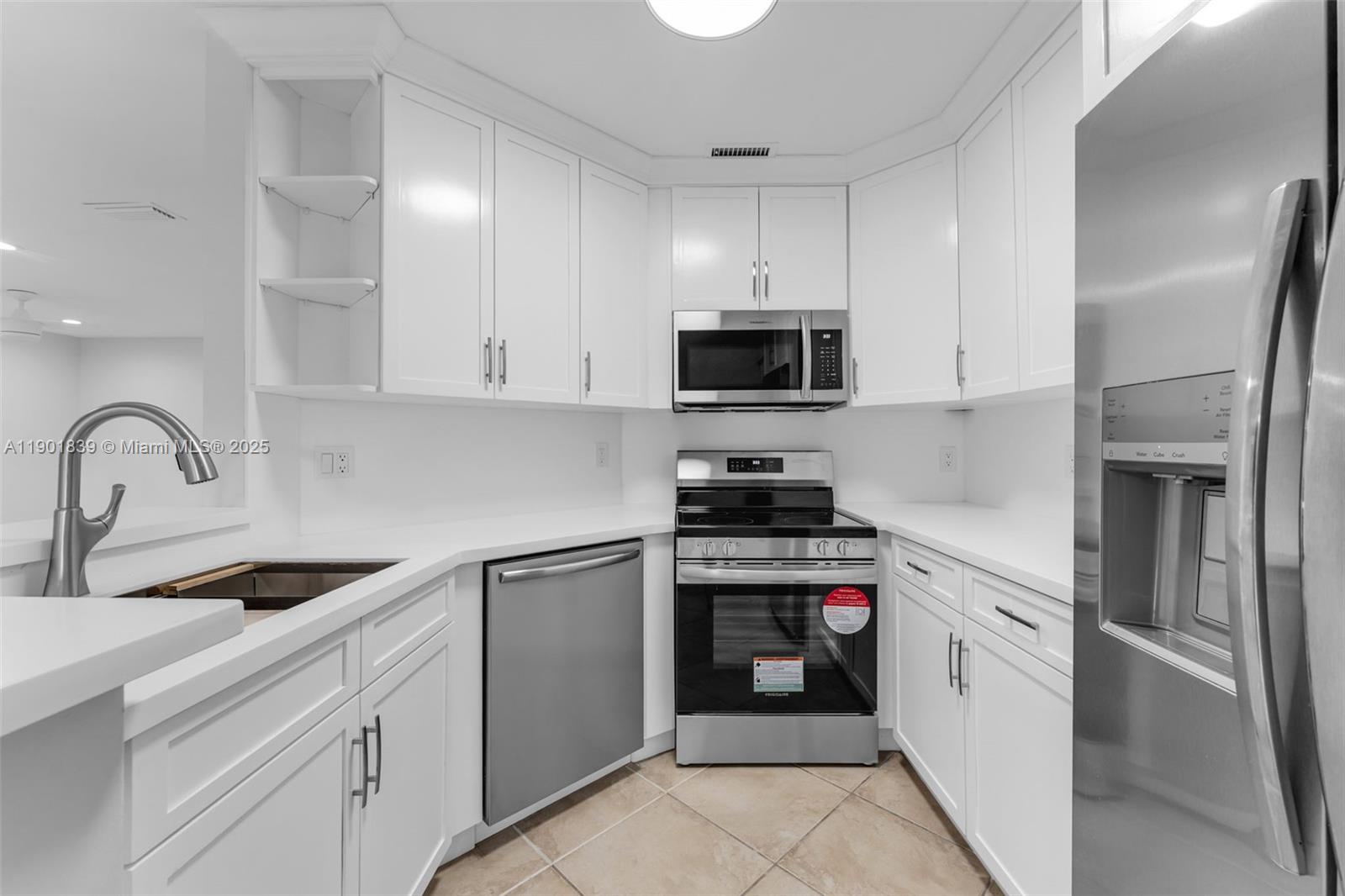 14512 SW 138th Ct Miami, FL 33186