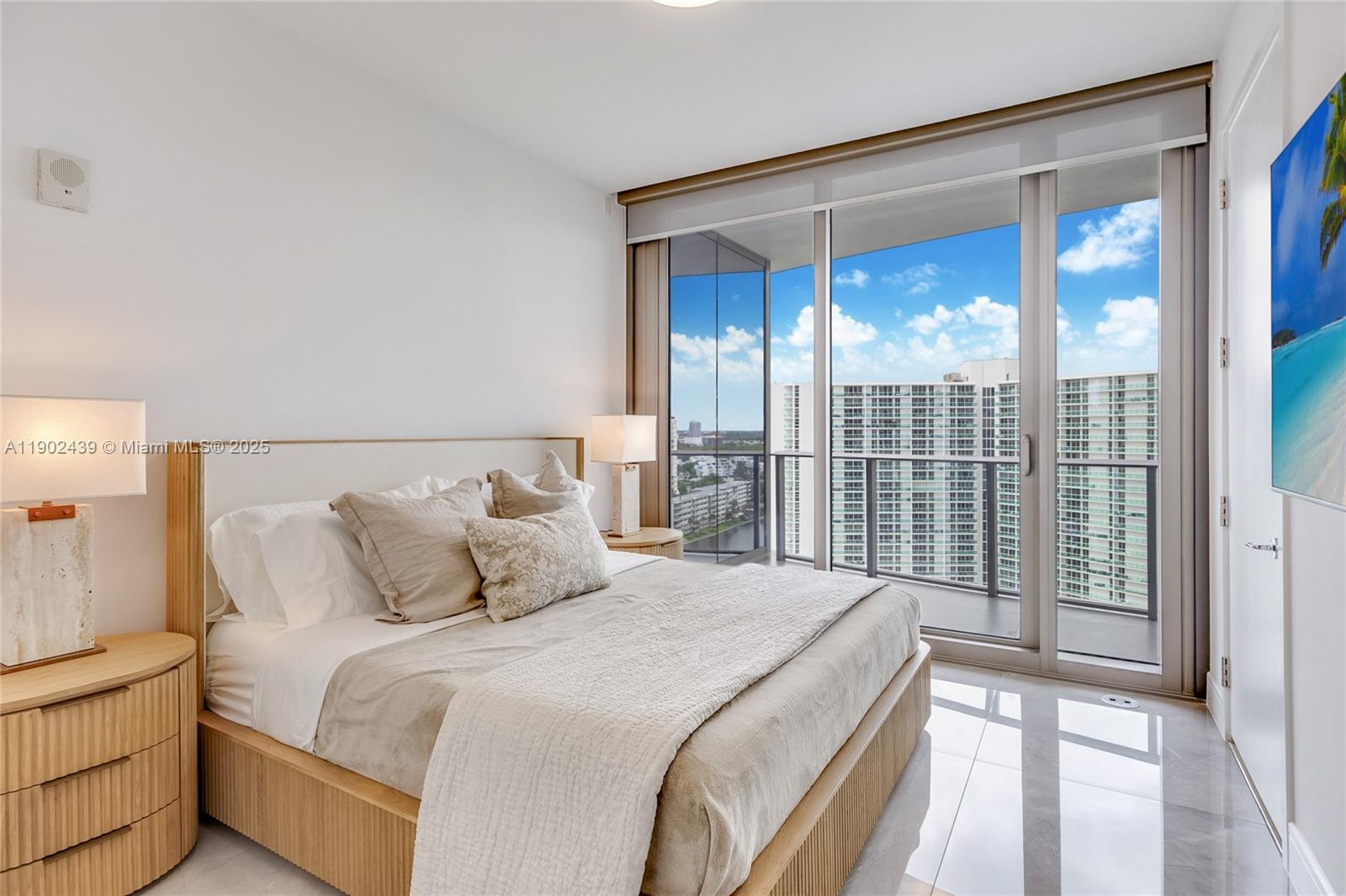 15701 Collins Ave #1402 Sunny Isles Beach, FL 33160