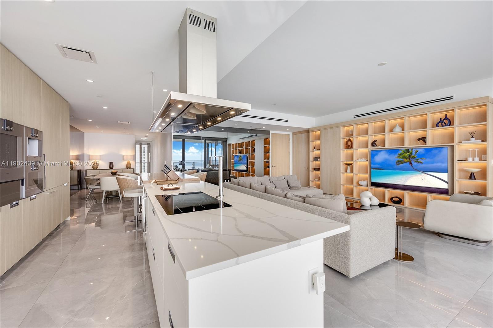 15701 Collins Ave #1402 Sunny Isles Beach, FL 33160