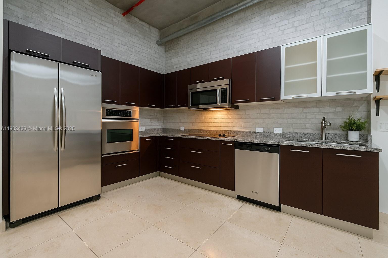 image Uptown Marina Lofts4