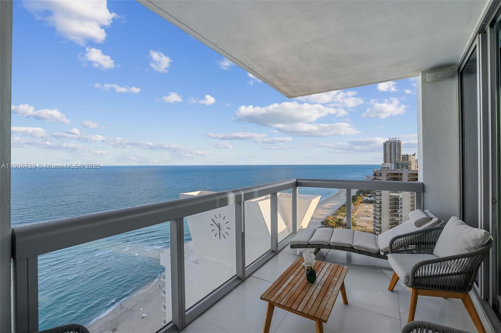 6899 Collins Ave #2208 Miami Beach, FL 33141