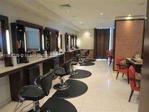 6899 Collins Ave #2208 Miami Beach, FL 33141