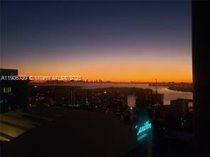 6899 Collins Ave #2208 Miami Beach, FL 33141