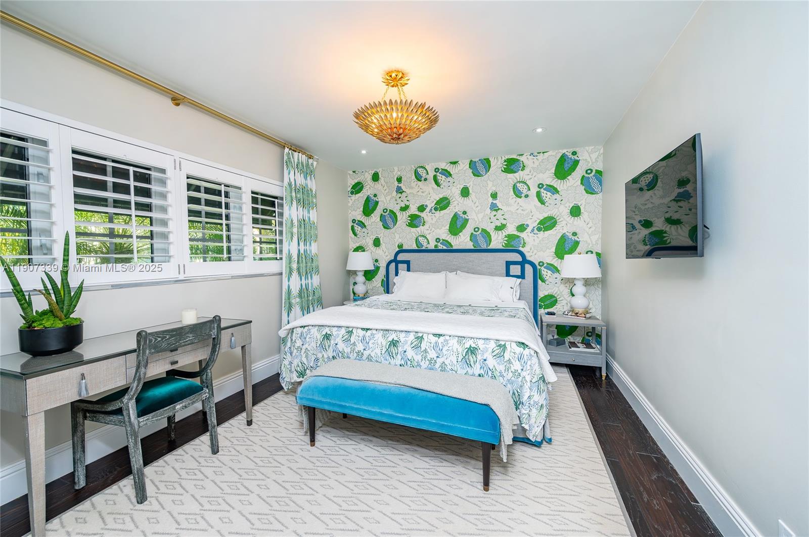 612 Catalonia Ave Coral Gables, FL 33134