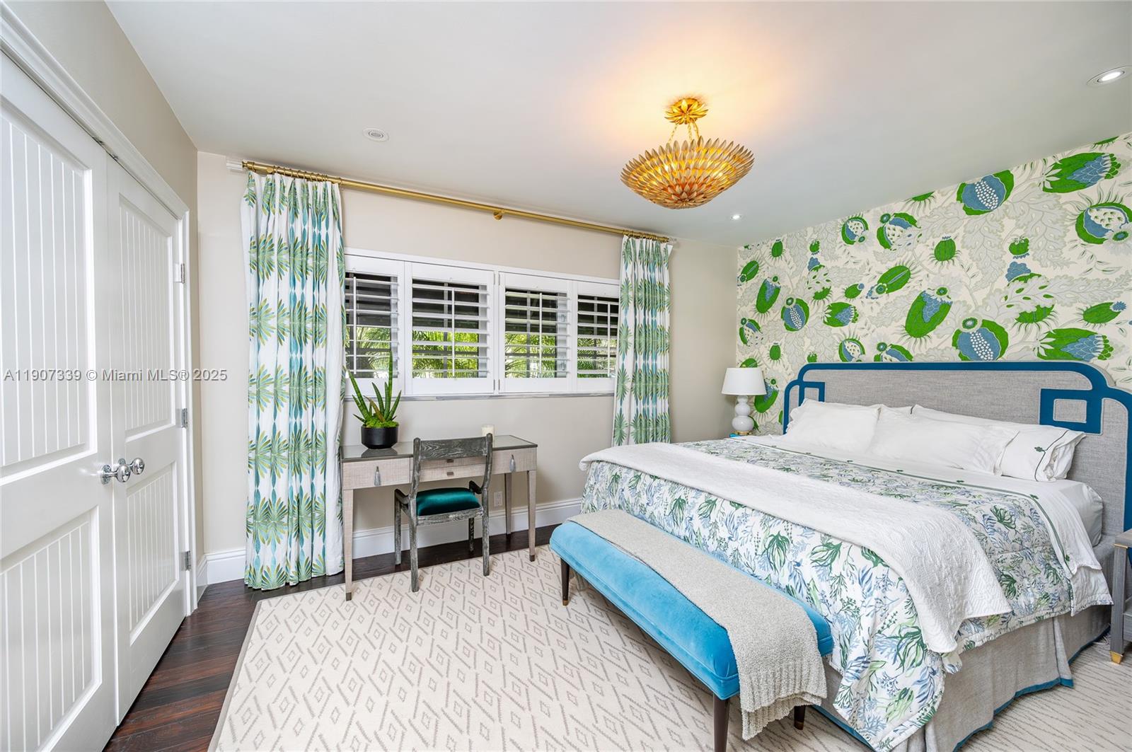 612 Catalonia Ave Coral Gables, FL 33134