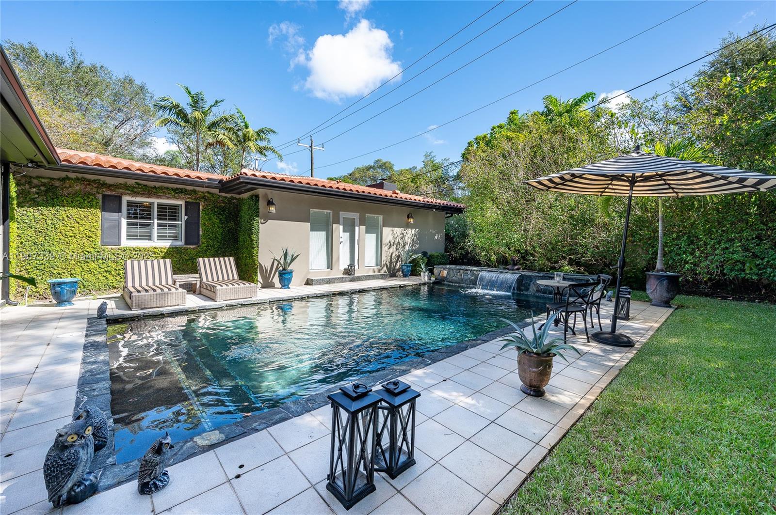 612 Catalonia Ave Coral Gables, FL 33134