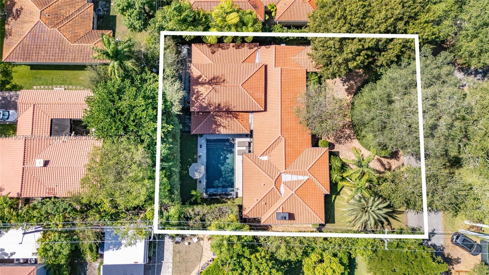 612 Catalonia Ave Coral Gables, FL 33134