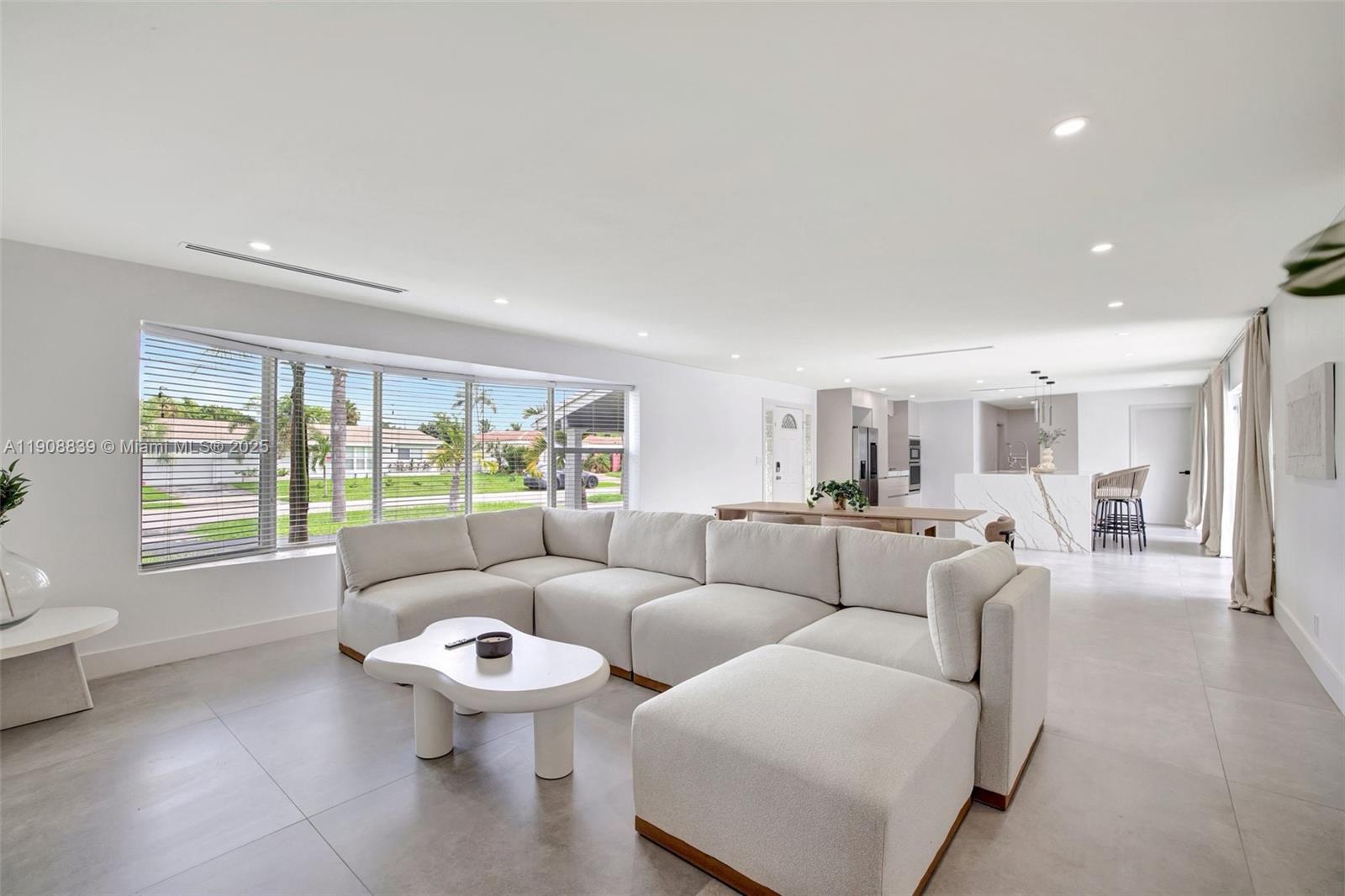 1448 NE 57th Pl Fort Lauderdale, FL 33334