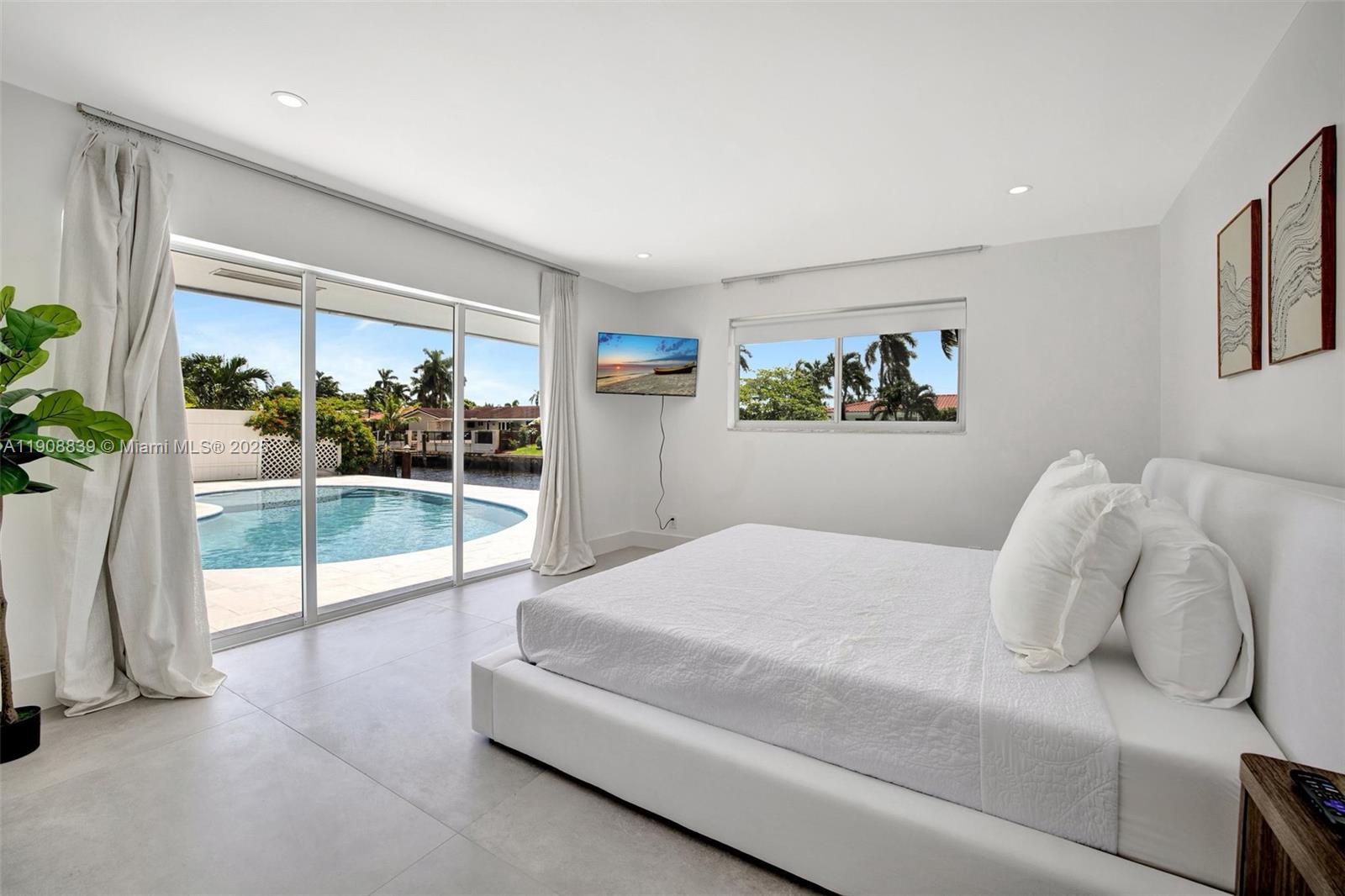 1448 NE 57th Pl Fort Lauderdale, FL 33334