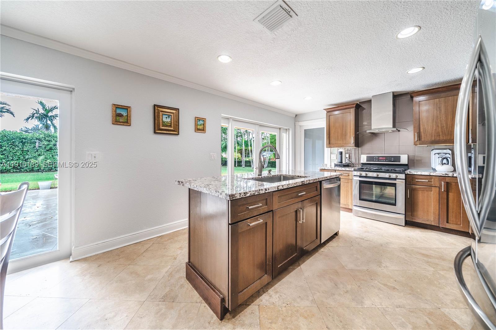 10320 SW 91st St Miami, FL 33176