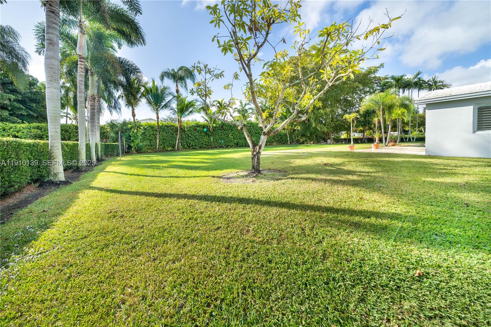 10320 SW 91st St Miami, FL 33176