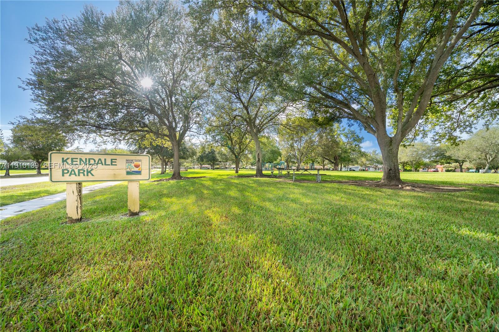 10320 SW 91st St Miami, FL 33176