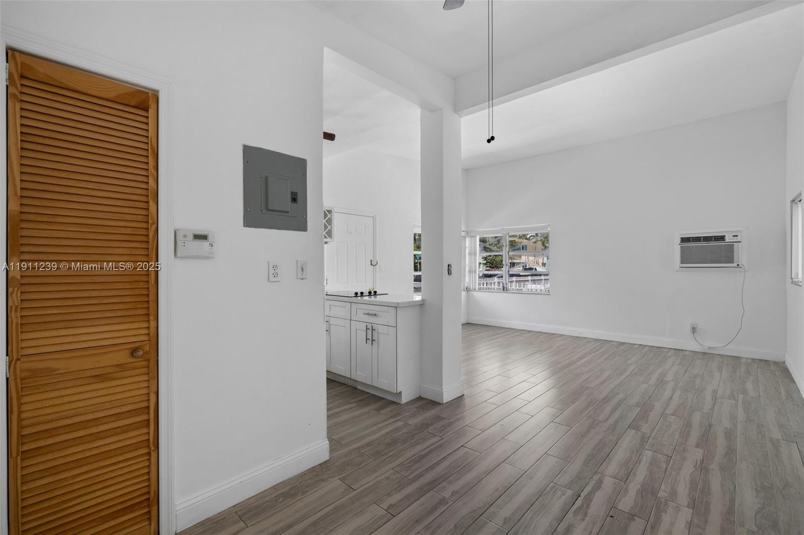 8135 Crespi Blvd #1 Miami Beach, FL 33141