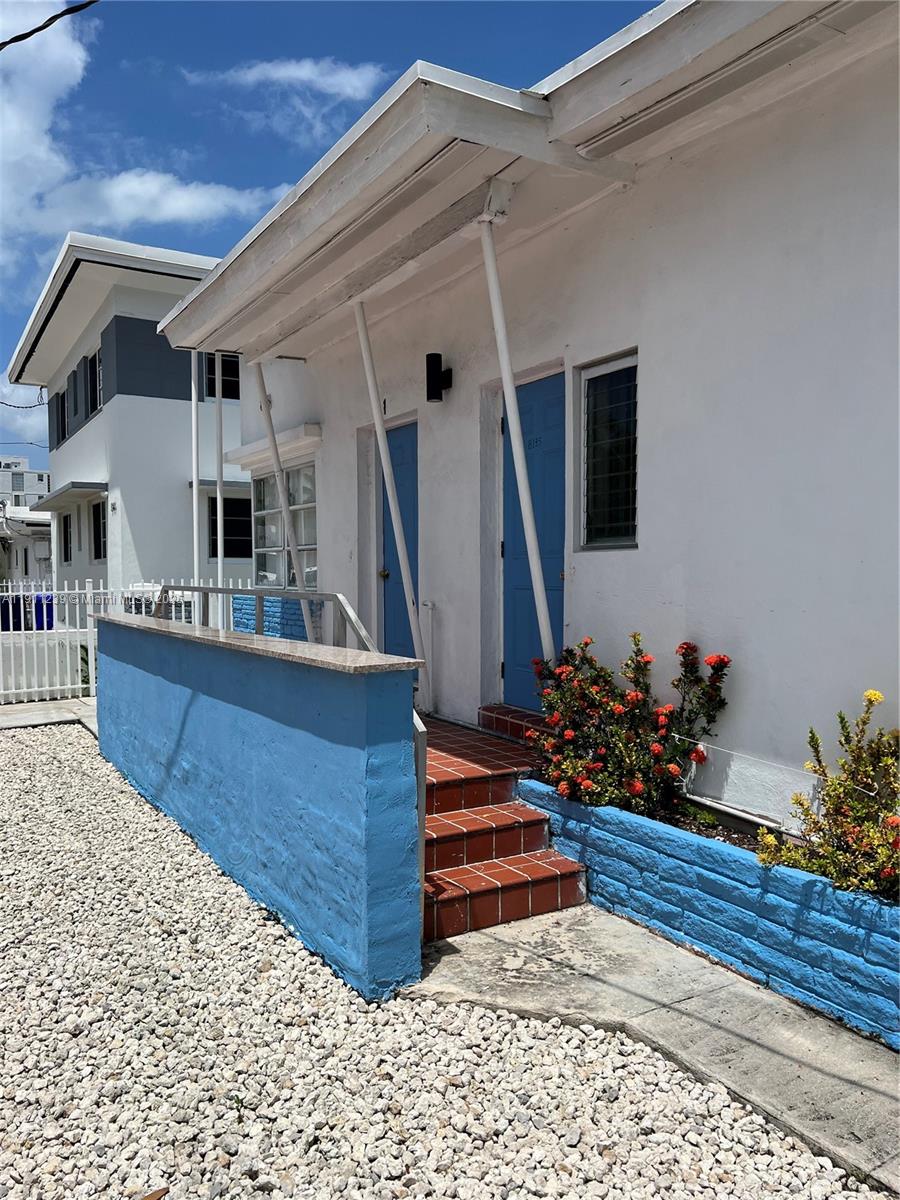 8135 Crespi Blvd #1 Miami Beach, FL 33141
