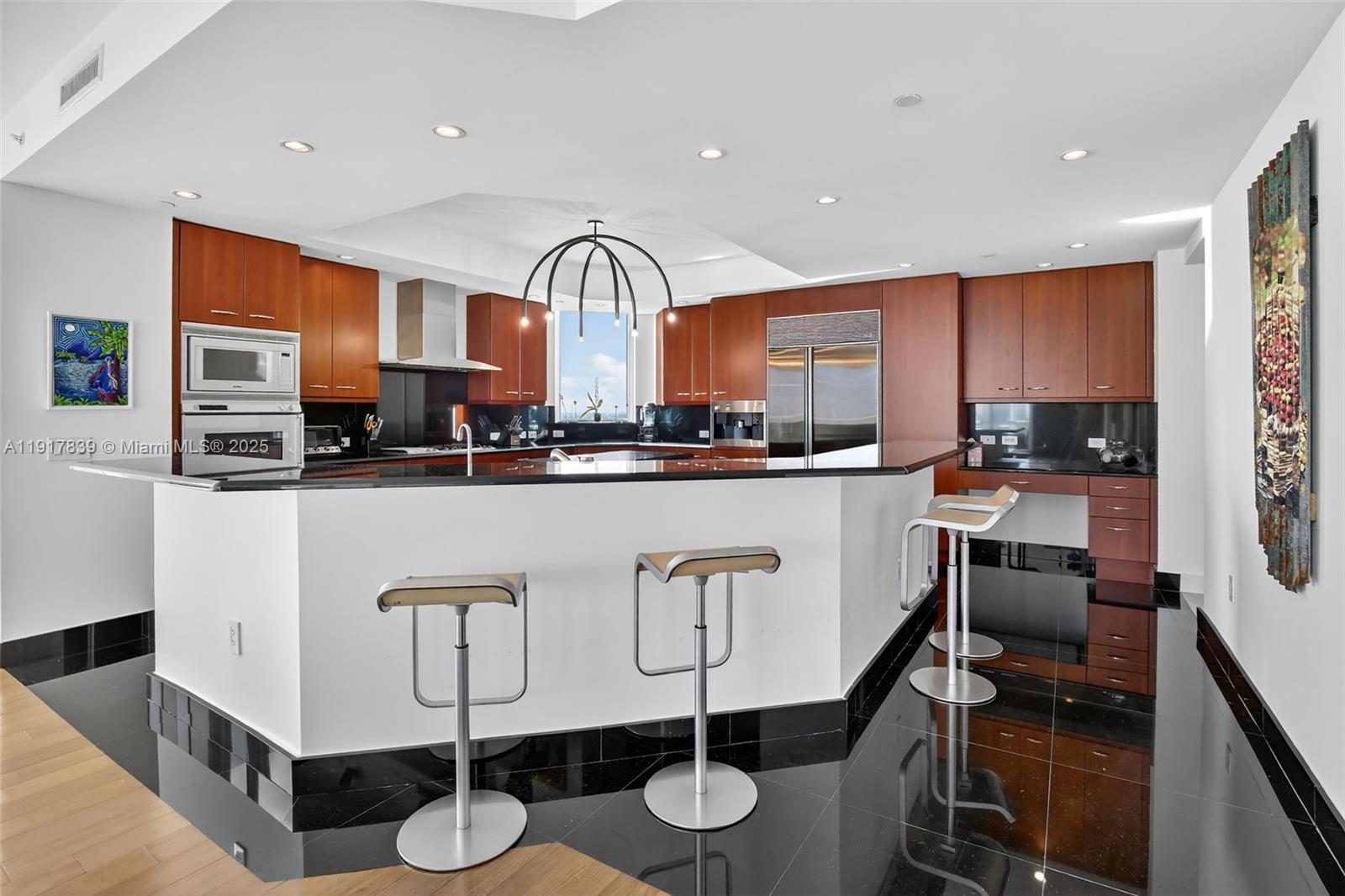 6000 Island Blvd #1208 Aventura, FL 33160