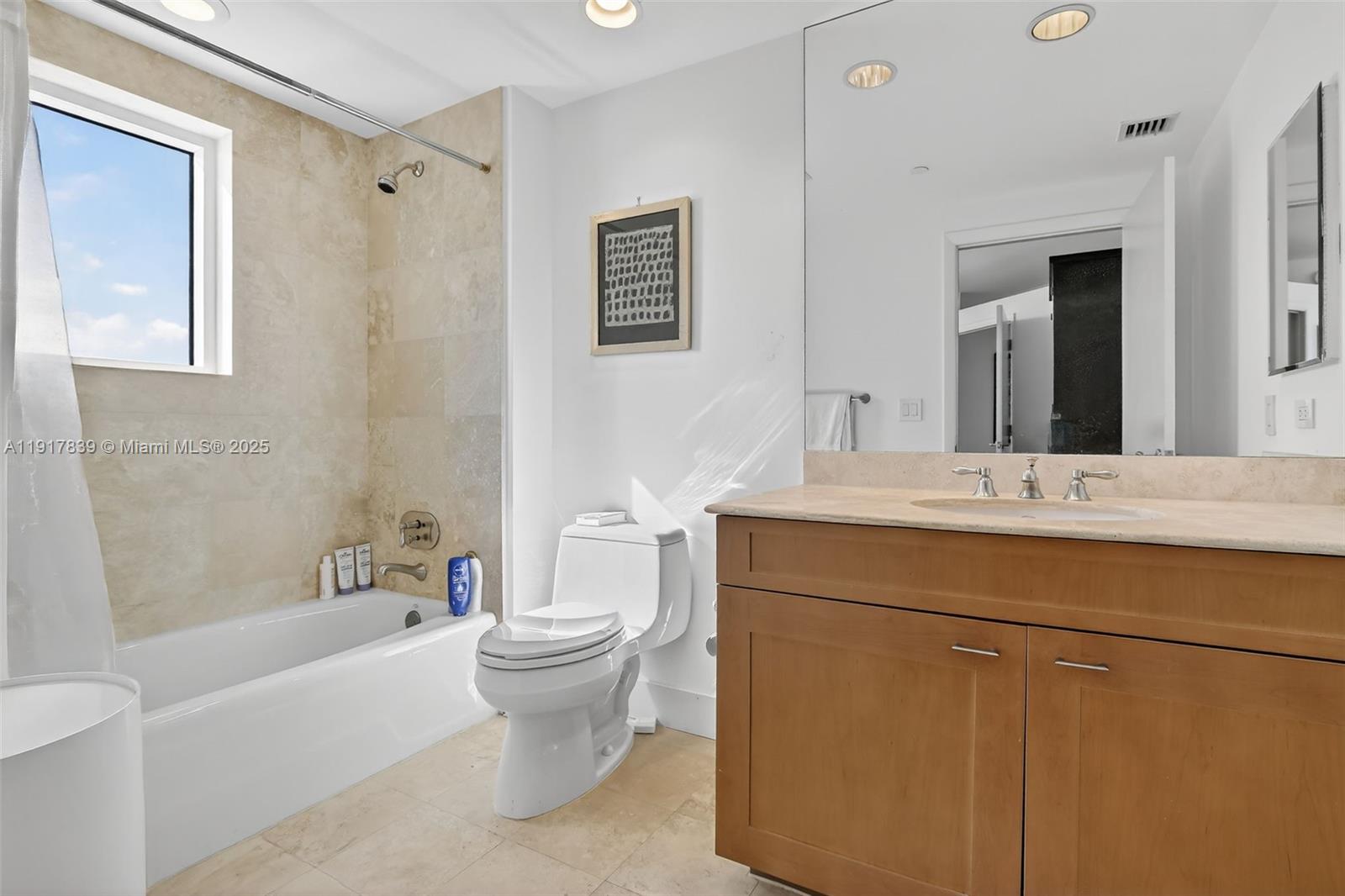 6000 Island Blvd #1208 Aventura, FL 33160