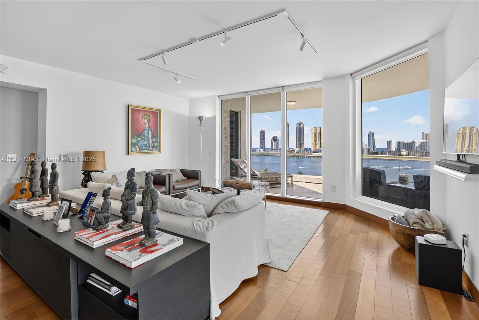 6000 Island Blvd #1208 Aventura, FL 33160