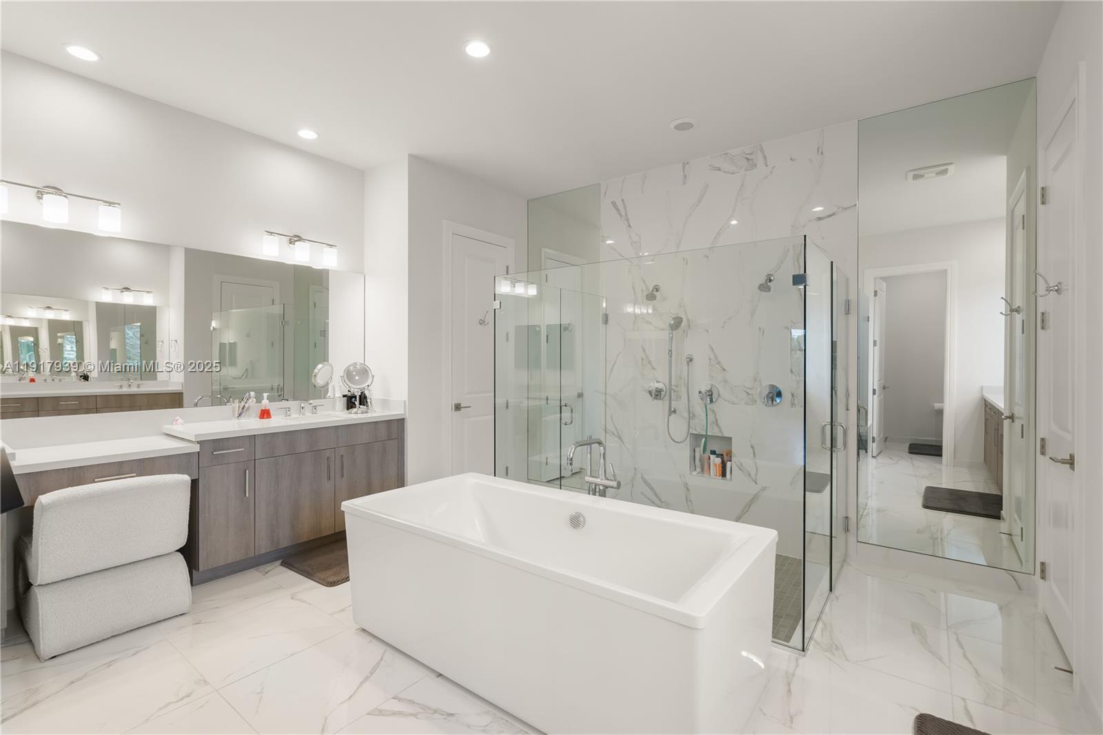 14820 Millstone Rnch Dr Davie, FL 33331