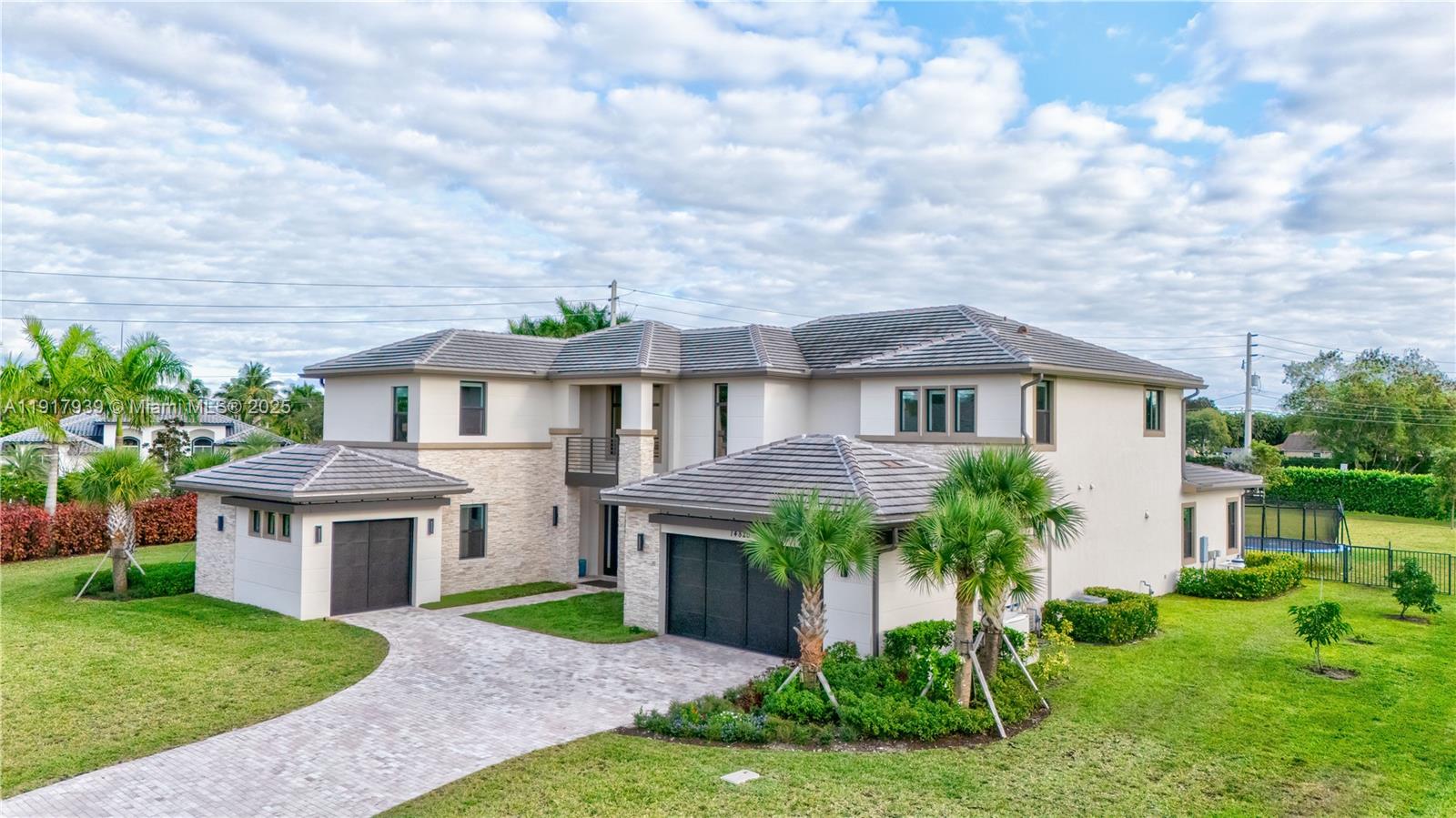 14820 Millstone Rnch Dr Davie, FL 33331