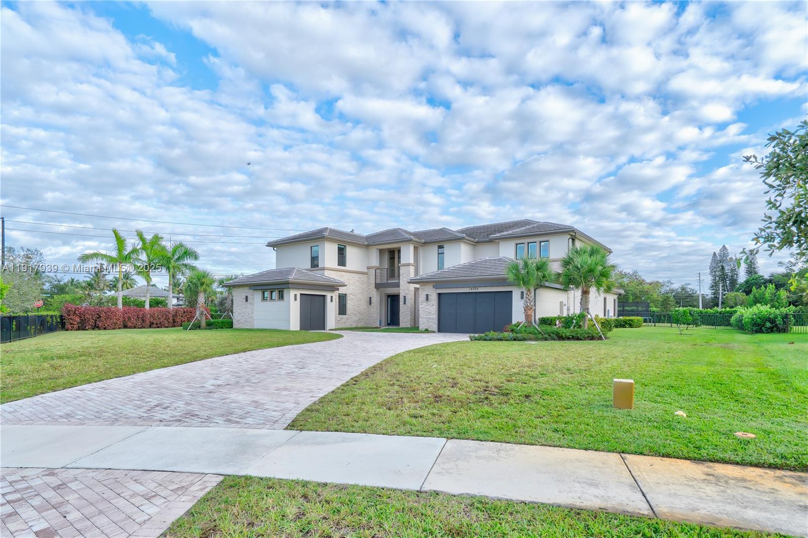 14820 Millstone Rnch Dr Davie, FL 33331