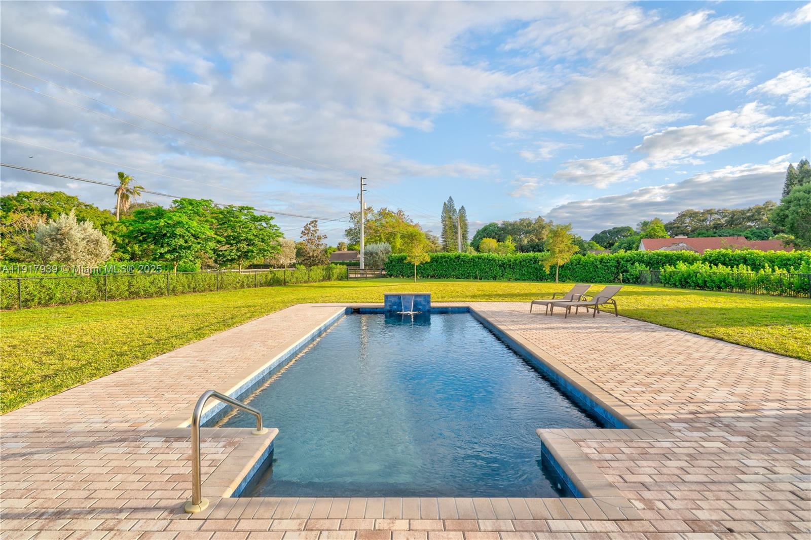 14820 Millstone Rnch Dr Davie, FL 33331