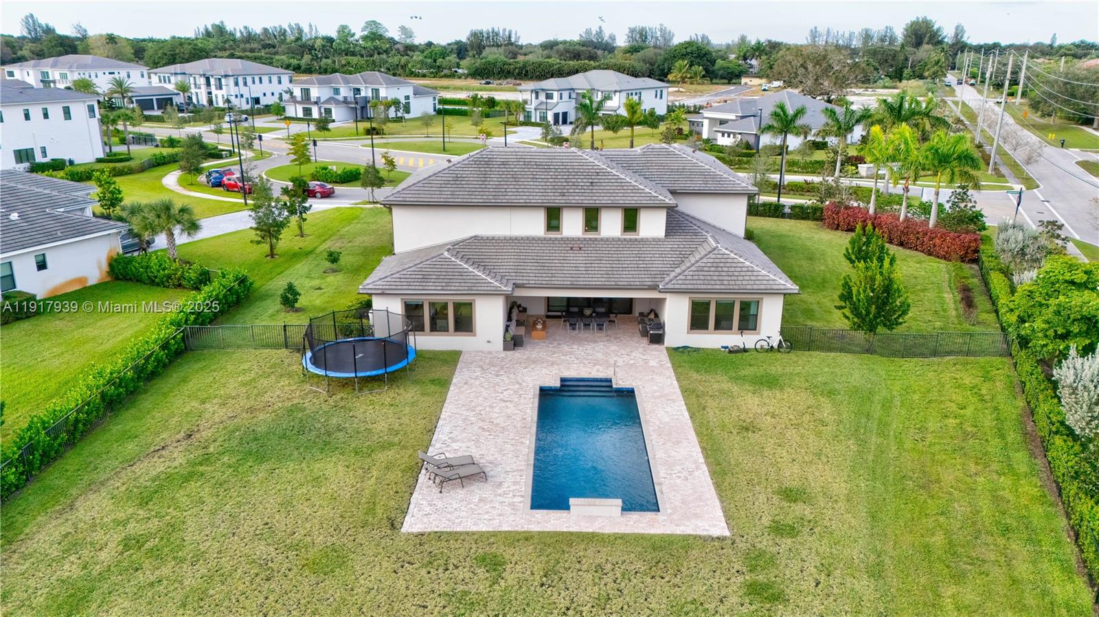 14820 Millstone Rnch Dr Davie, FL 33331