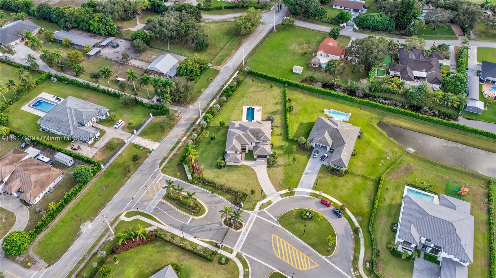 14820 Millstone Rnch Dr Davie, FL 33331
