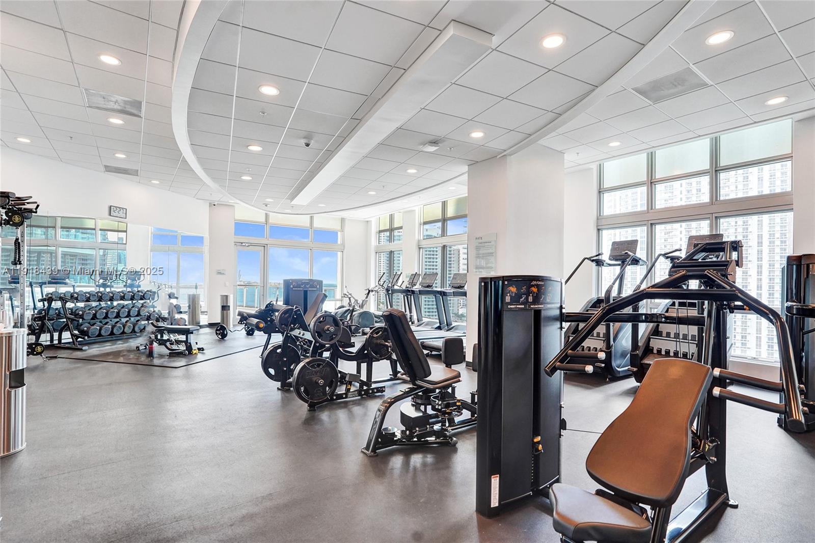 300 S Biscayne Blvd #L-1206 Miami, FL 33131