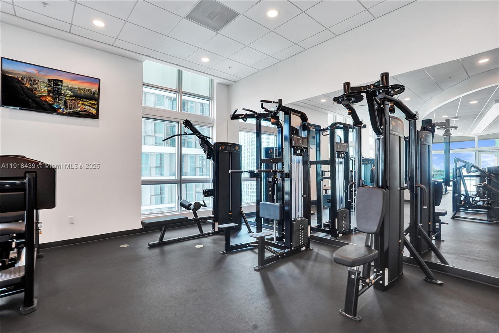 300 S Biscayne Blvd #L-1206 Miami, FL 33131