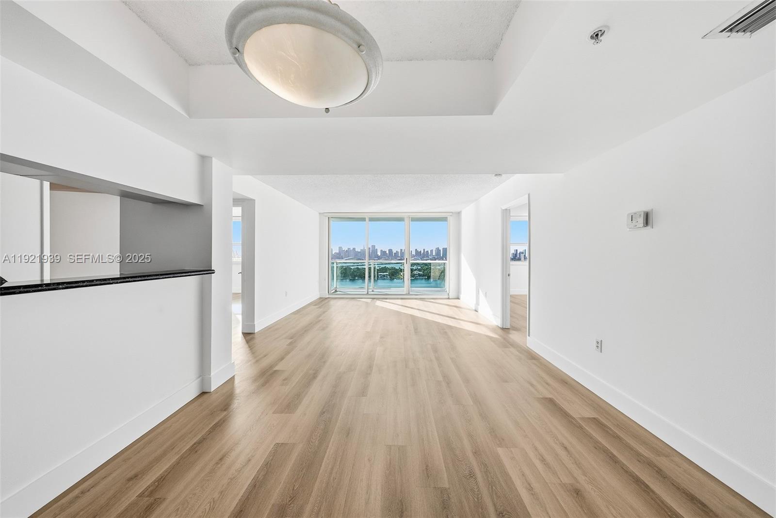 650 West Ave #2209 Miami Beach, FL 33139