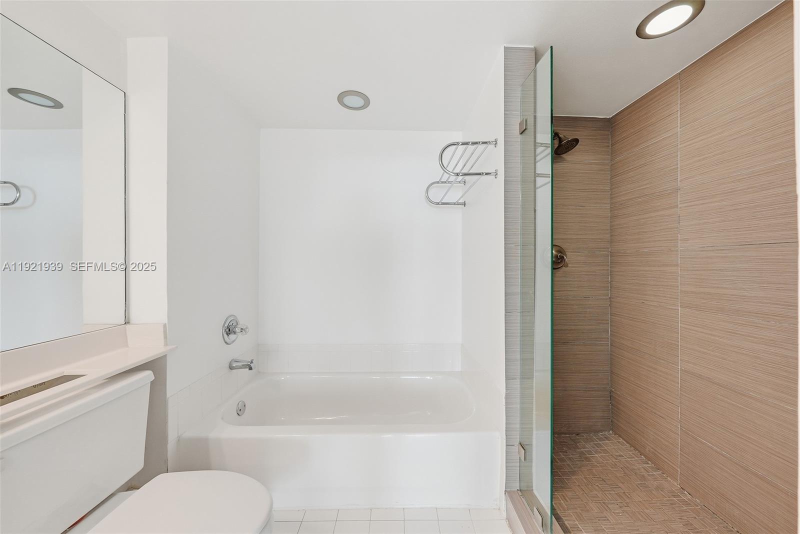 650 West Ave #2209 Miami Beach, FL 33139