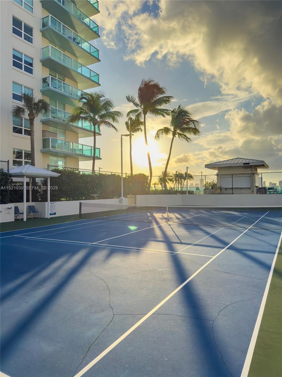 650 West Ave #2209 Miami Beach, FL 33139