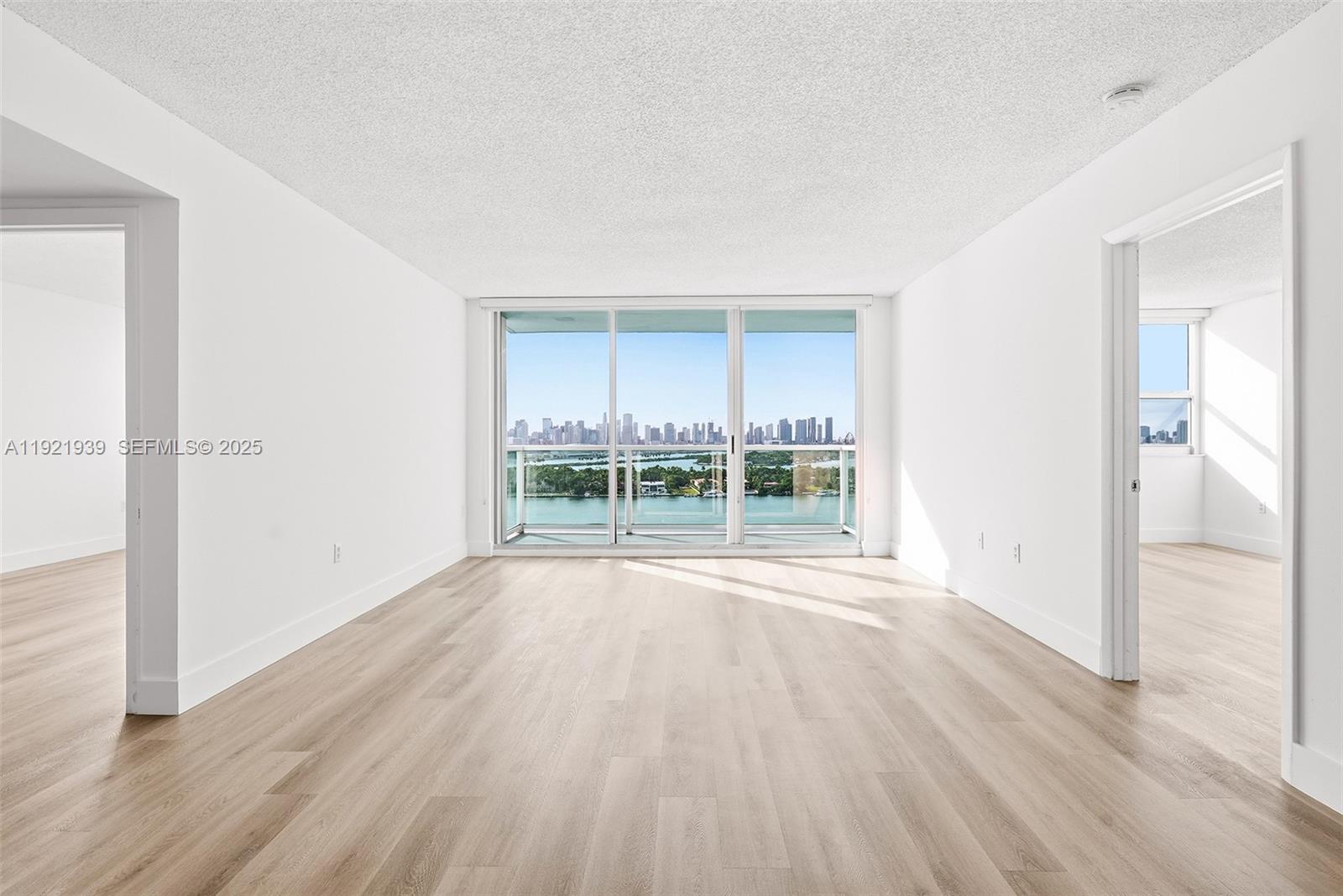 650 West Ave #2209 Miami Beach, FL 33139