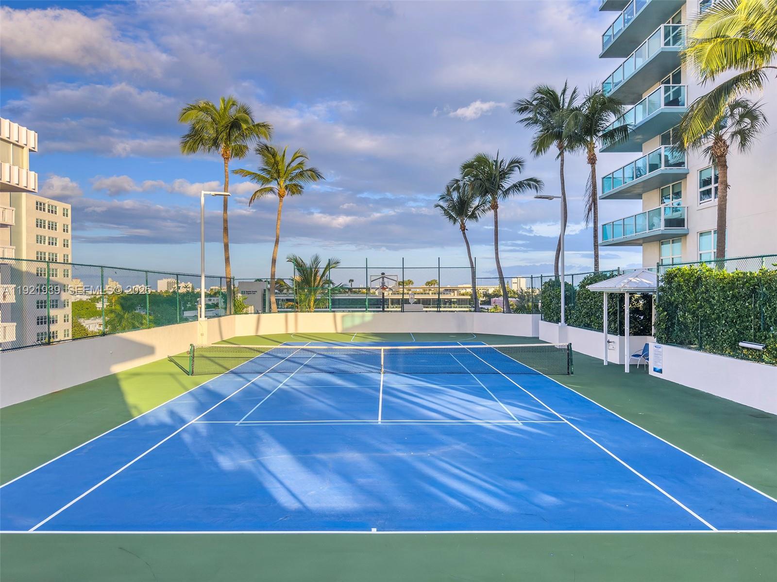 650 West Ave #2209 Miami Beach, FL 33139