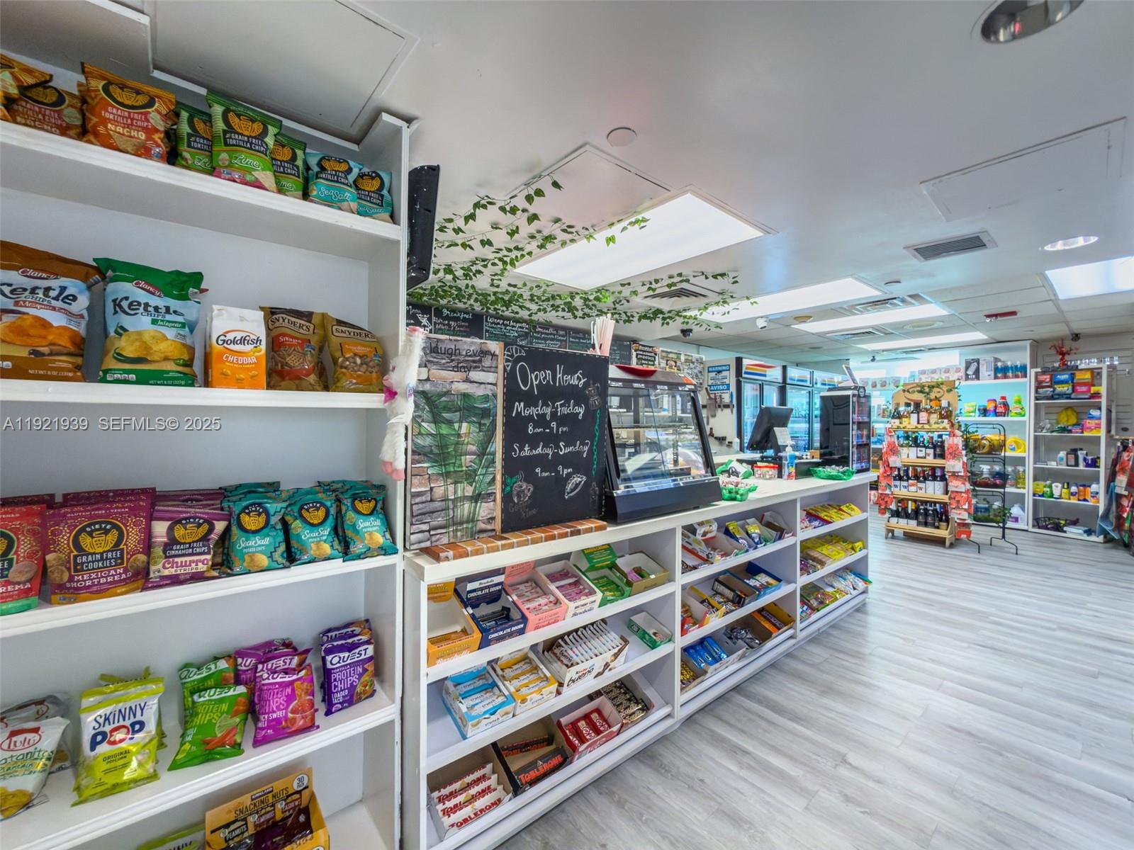 650 West Ave #2209 Miami Beach, FL 33139