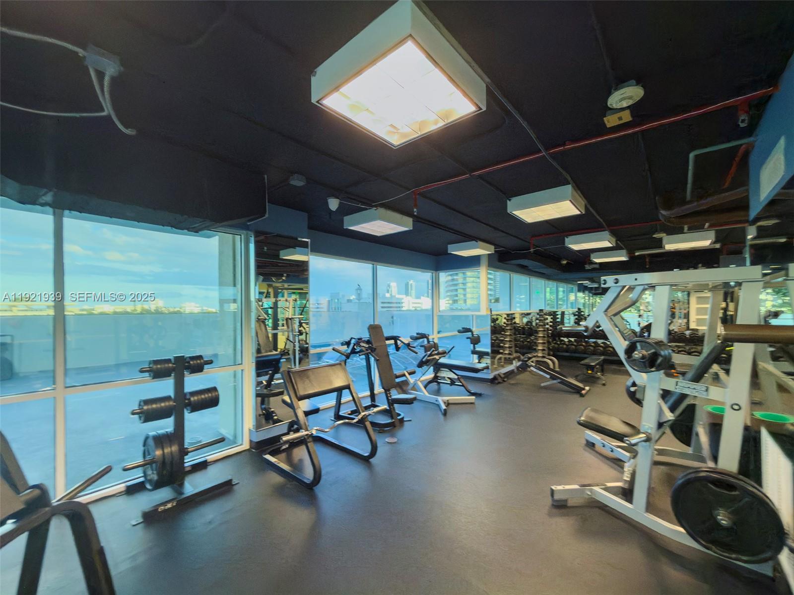 650 West Ave #2209 Miami Beach, FL 33139