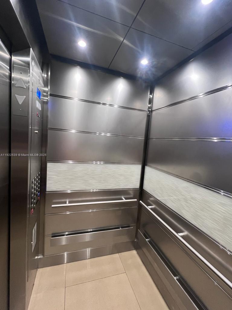 300 Bayview Dr #201 Sunny Isles Beach, FL 33160