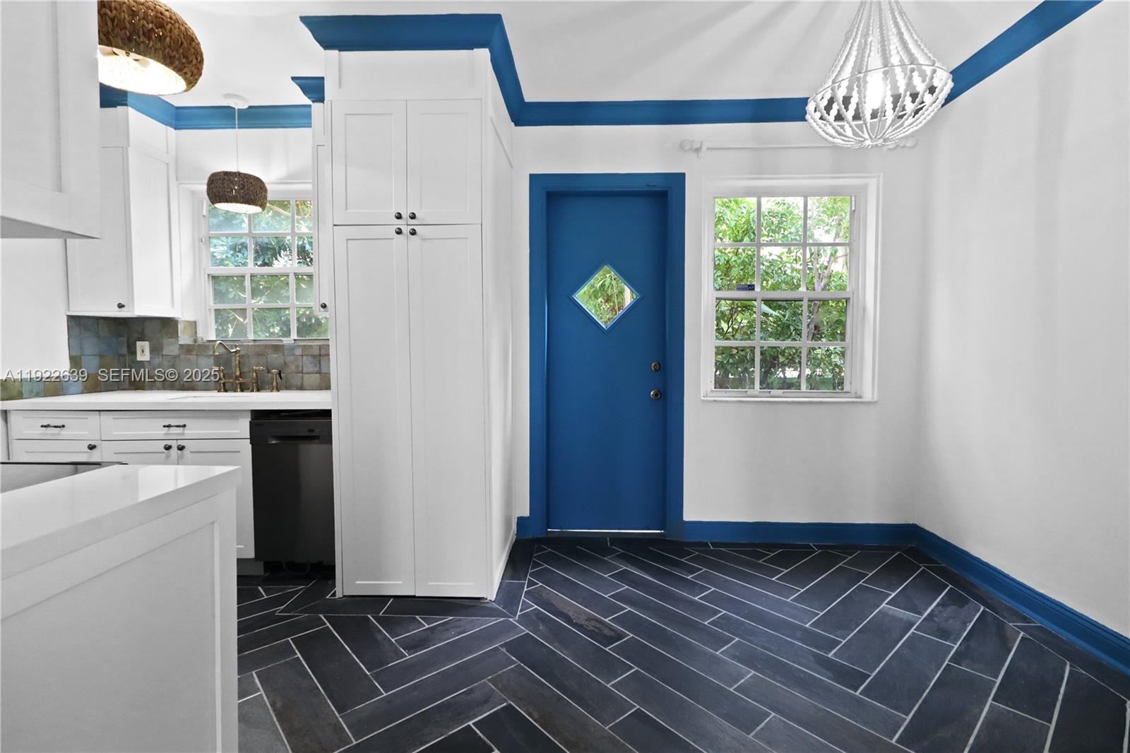 1605 Michigan Ave #929 Miami Beach, FL 33139