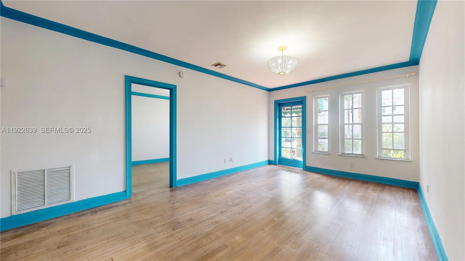 1605 Michigan Ave #929 Miami Beach, FL 33139