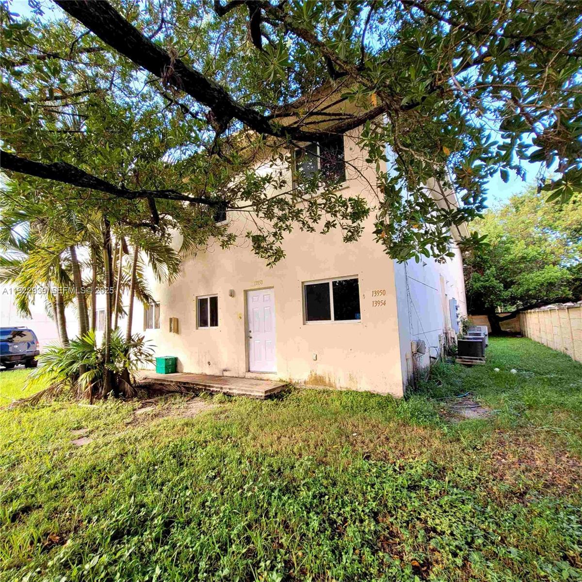 13950 NE 2nd Ave #1A